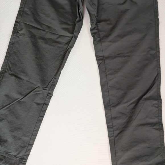 Sold - Picture 3 of 7